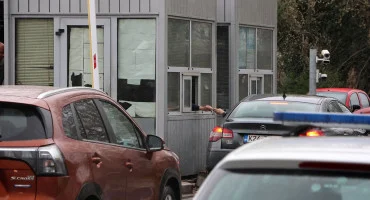 Granični prelaz Doljani