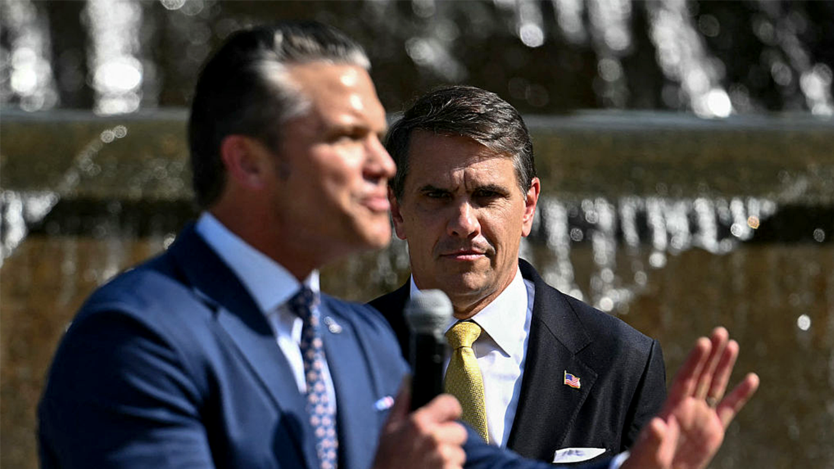Hegseth i Blanche