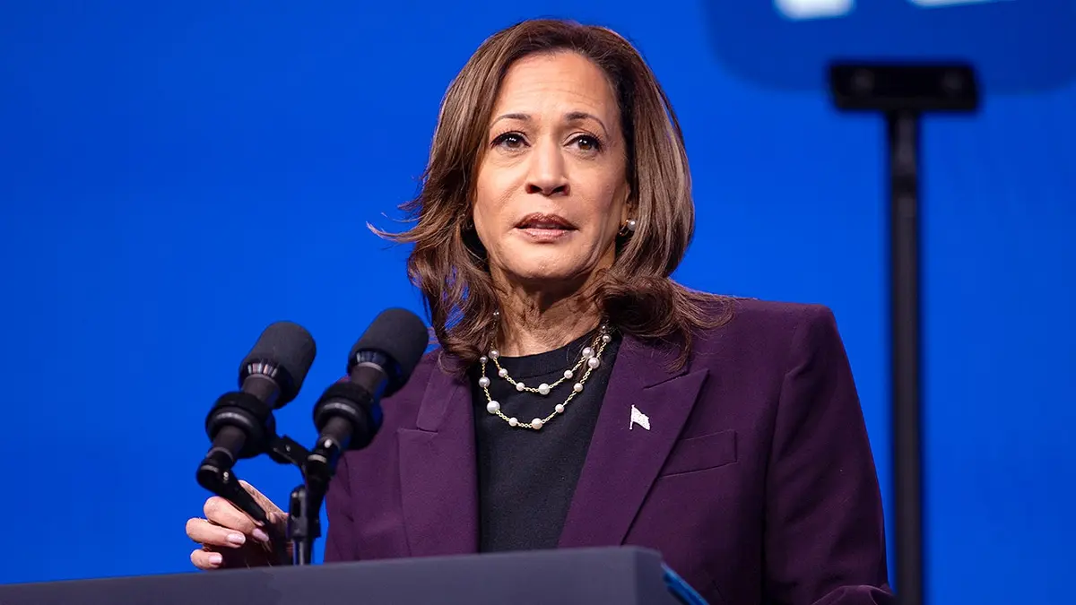 Kamala Harris govori na konvenciji sindikata učitelja u Houstonu.