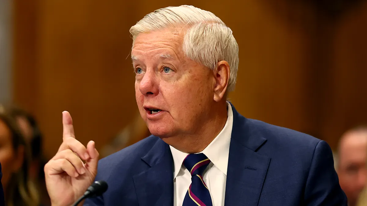 Senator Lindsey Graham govori na saslušanju u Kongresu
