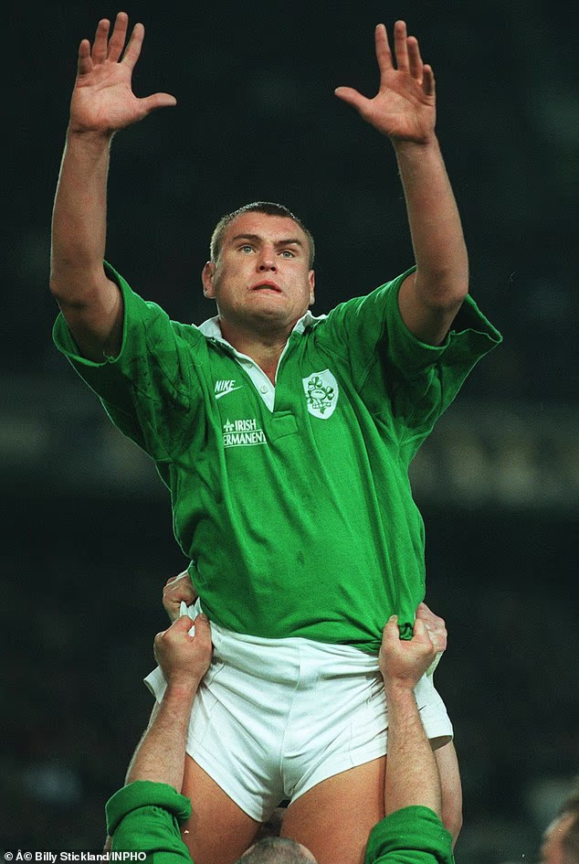 Jeremy Davidson claims lineout possession for Ireland against Western Samoa in 1996