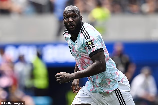 Romelu Lukaku has agreed to join Turkish side Fenerbahce in a £5million move from Napoli