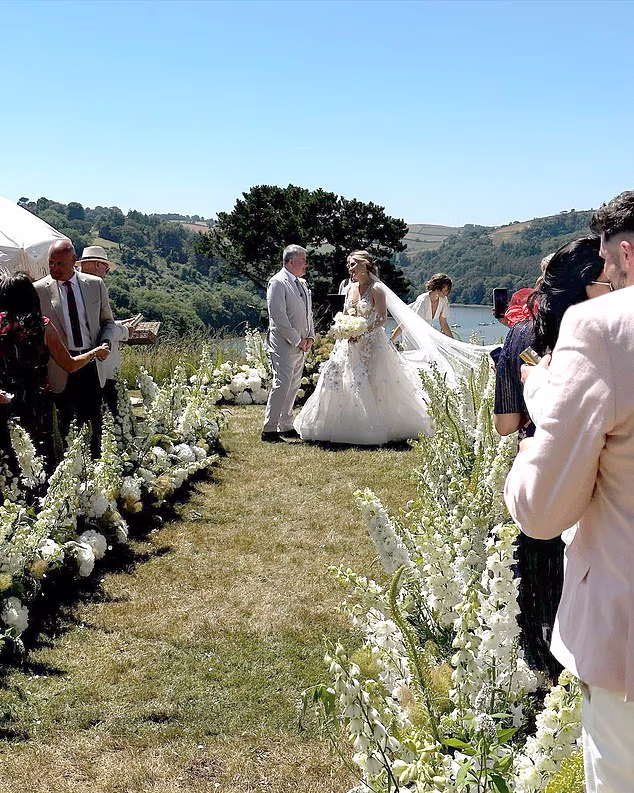 Keys, 69, marries Lucie, 31 years his junior, in Devon in 2023