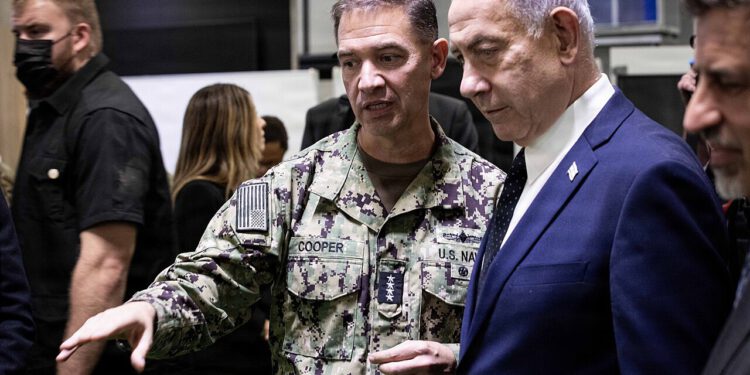 Američki admiral: Očistili smo Hormuz od mina, a 50 000 naših vojnika blokira Iran