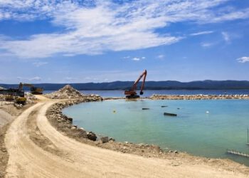 BOL DOBIVA NOVU POMORSKU VIZURU Projekt od 16 milijuna eura napreduje brže od plana, osigurano 150 novih vezova