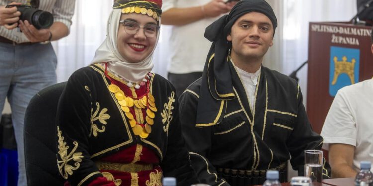 Boban ugostio folkloraše iz cijelog svijeta: ‘Ovo je jezik koji razumiju svi’