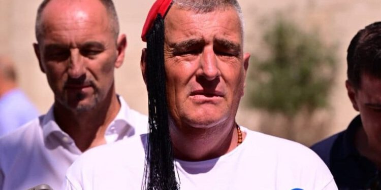 Bulj objasnio zašto nije došao u svečanu ložu: „Nećemo dopustiti da nas nitko ponižava!“