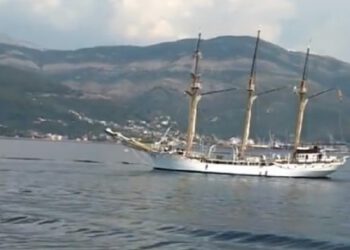 Crnogorci ne odustaju od Jadrana: Pokrenuta peticija da jedrenjak ne ide u Hrvatsku