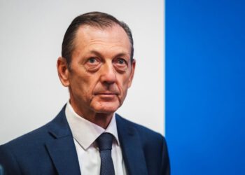 DJETINJSTVO POD PRITISKOM EKRANA: Ugledni pedijatar na Drveniku Velikom otkriva zašto je odrastanje na otoku velika prednost