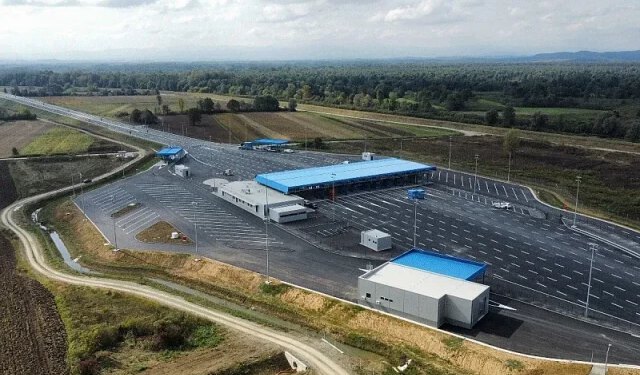 Granični prijelaz Gradiška nastavlja s radom
