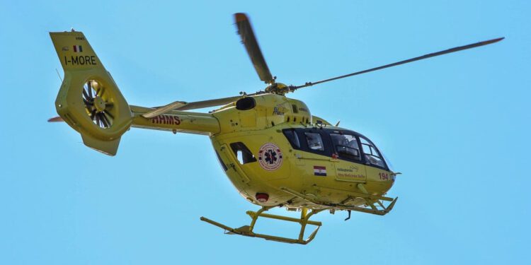 Herojski pothvat pilota Hitne: Helikopter spustio na stijene kako bi spasili unesrećenog