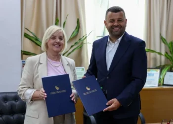 Hurtić i Rudić potpisali memorandum za zaštitu novinara i slobodu medija