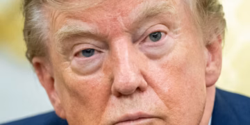 Iran-US war latest: Tehran threatens Trump’s allies after ‘targeting UAE with ballistic missiles’