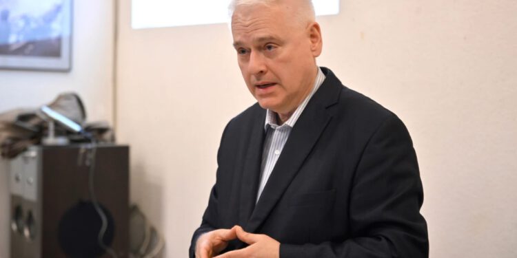 Ivo Josipović stigao u Bosnu: Pogledajte što su mu tamo priredili