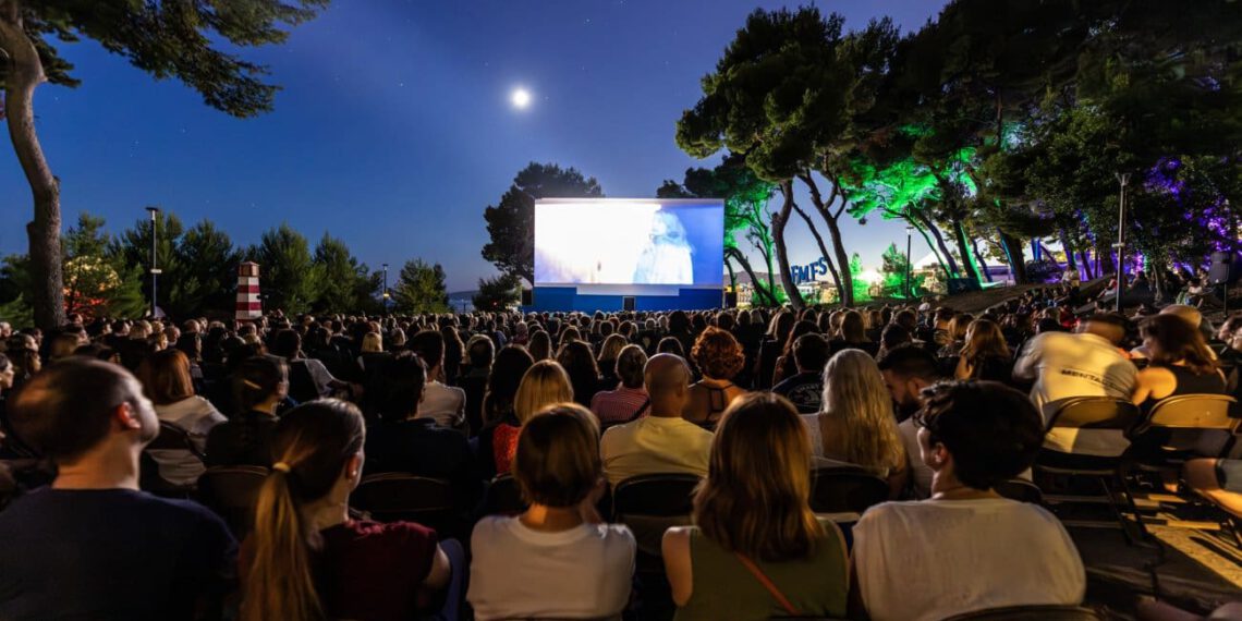 Iz Toronta na Bačvice: Goran Marković na kino premijeri nagrađivanog filma “Oče naš”