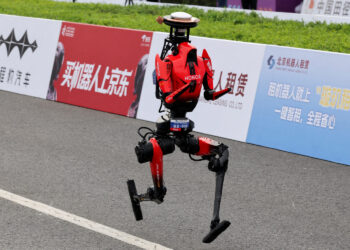 Kineski robot 100 metara istrčao za 9,32 sekunde i srušio Boltov rekord