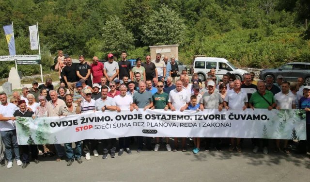 Mještani Kruščice ponovno prosvjedovali protiv radova Šumarstva ‘Prenj’: Traže zaštitu izvora pitke vode