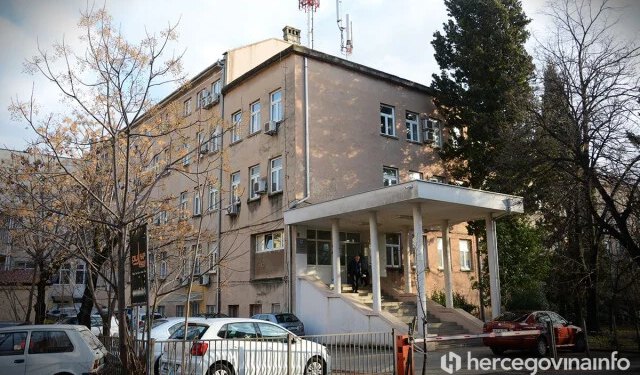 Mostar Parking zatvara parkiralište ‘Đački’ zbog radova