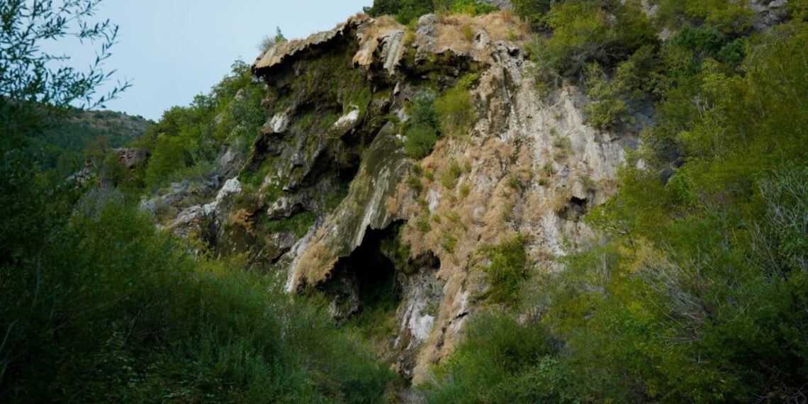 Nestao je jedan od najljepših slapova u Hrvatskoj: Od 22-metarske vodene zavjese ostala je gola stijena