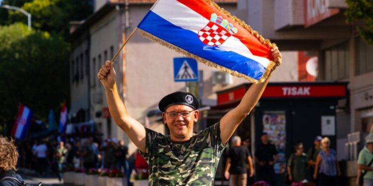 Omiš se prisjeća hrvatskih branitelja: Bogat program obilježavanja Dana pobjede i domovinske zahvalnosti