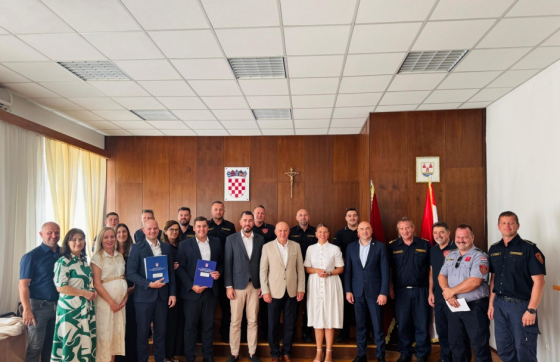 Općine Blato i Smokvica dobit će nove vatrogasne domove, a Udruga Vincenca novi prostor