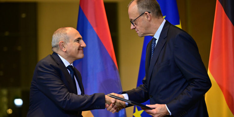 Pashinyan wants to trade Russia for Europe. Armenia could lose both — RT Russia & Former Soviet Union