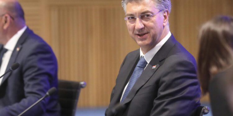 Plenković ovim Hrvatima daje 25,75 milijuna eura i ide u važan posjet