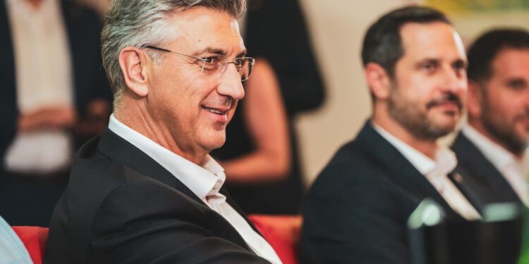 Plenković sutra dolazi u Dalmaciju. Evo gdje