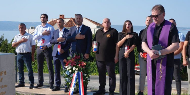 Podstrana obilježila Dan pobjede i domovinske zahvalnosti, Dan hrvatskih branitelja i 31. obljetnicu VRO “Oluja”