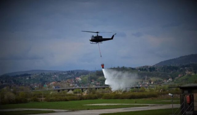 Požar kod Konjica gasi helikopter iz Zenice