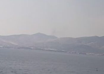 Požar nakon udara groma na kaštelanskom području, na terenu vatrogasci i dva kanadera