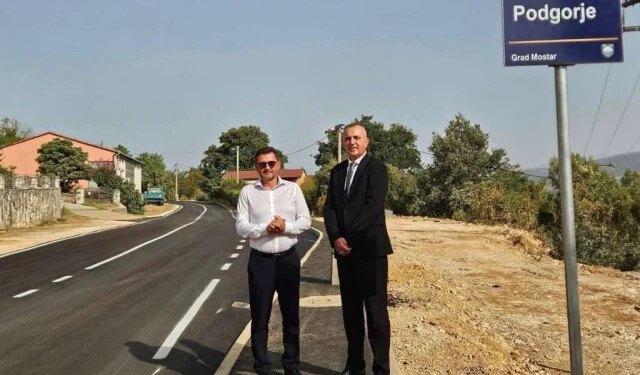 Predizborno asfaltiranje: Završena druga faza obnove ceste koja spaja HNŽ i ŽZH