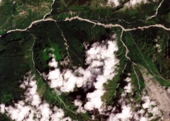 Prizori katastrofe u Nepalu vide se čak i iz svemira