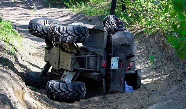 Quad sletio niz strminu kod Rujišta, dvije osobe ozlijeđene