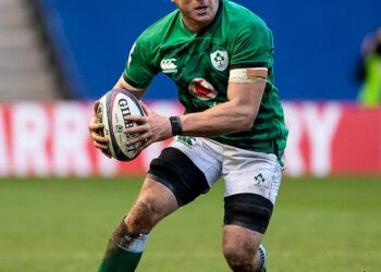 REVEALED: Why Ronan O’Gara has been ranked above Johnny Sexton in Irish rugby’s Top 50 players of the professional era