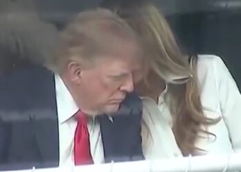Stručnjakinja za čitanje s usana otkrila što je Melania rekla Trumpu: ‘Dosta mi je’
