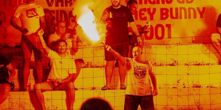 Torcida kup žestoko prozvao splitsku policiju: “Pa dobro, je li vas imalo sram?”