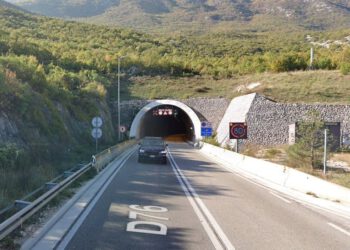 Tunel Sv. Ilija zatvoren za promet zbog vozila u kvaru