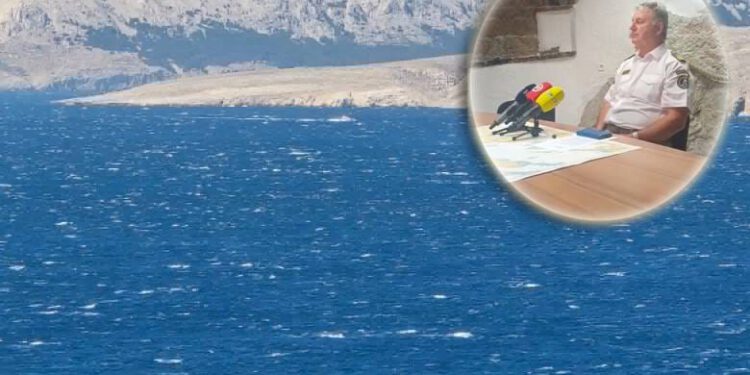 Uključena su plovila policije, poslijepodne ponovno stiže i avion