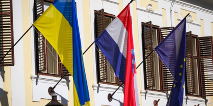 Ukrajinska zastava osvanula na Banskim dvorima: ‘Hrvatska čvrsto stoji uz vas’