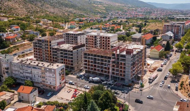 VIDEO Legendarni kapetan BiH pokazao golemi projekt u Mostaru: Emir Spahić gradi 356 stanova na mjestu Tvornice duhana