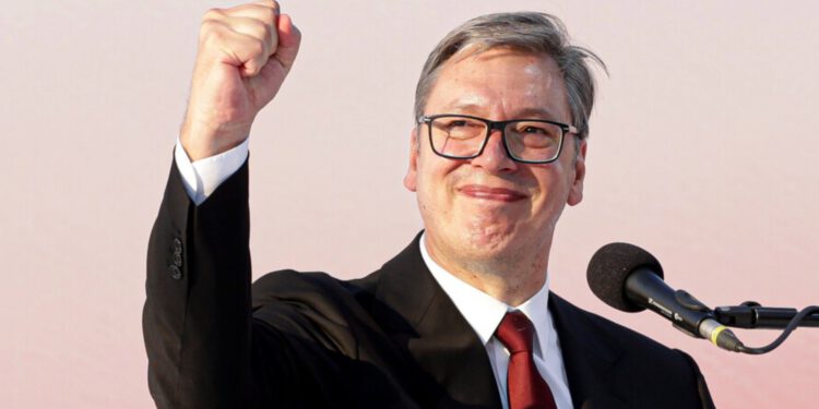 Vučić zajapuren zbog Thompsona: ‘To je nacizam, oni se time diče’