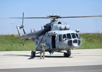 ŽURNA INTERVENCIJA Vojni piloti hitno prevezli životno ugroženu trudnicu iz Dubrovnika u Split