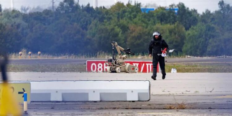 Zahuktava se priča oko eksplozivnog drona na njemačkom aerodromu