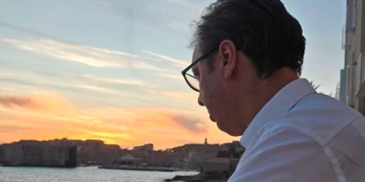 Vučić počeo lupetati o "drugom poluvremenu": Iz BiH prijeti i hvali se vojskom, stigao mu oštar odgovor iz Knina!