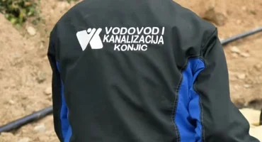 Zbog pogoršane hidrološke situacije Konjic je zabranio korištenje pitke vode za zalijevanje i pranje javnih površina. Slijede kontrole i kazne. vodovod konjic