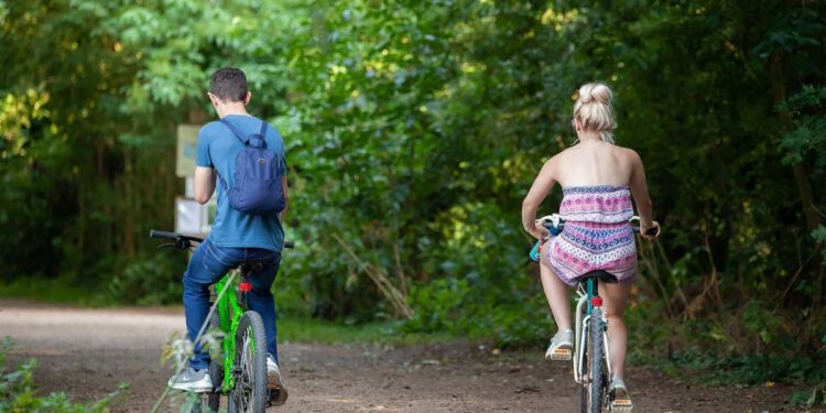 19. rujna druga humanitarna biciklijada Bicicletta rosa za pomoć onkološkim pacijentima