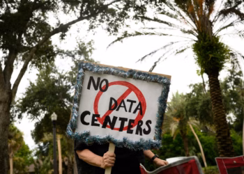 AI companies are dumping $265M into the midterms as data center backlash sweeps through communities