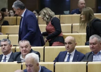 Anketa: Koga podržavate od kandidata za federalni Parlament?