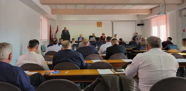 Anketa: Koga želite gledati u Skupštini HBŽ?